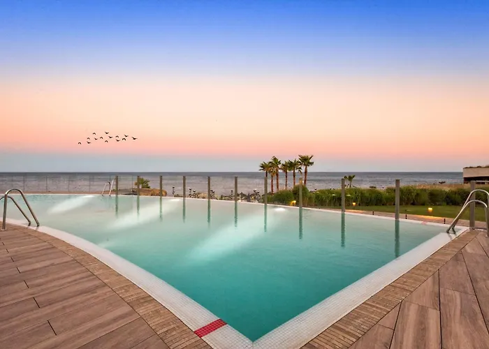 Front Line In The Edge With Sea Views * Эстепона